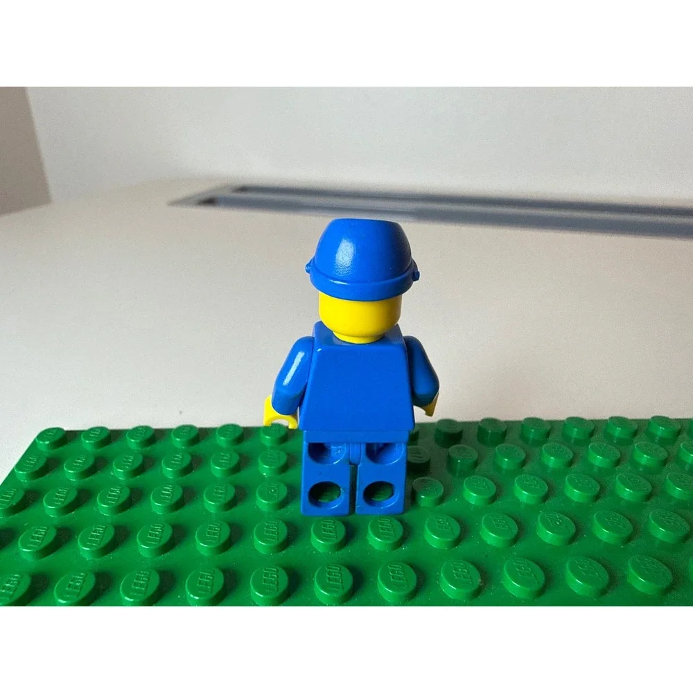 Lego bring your